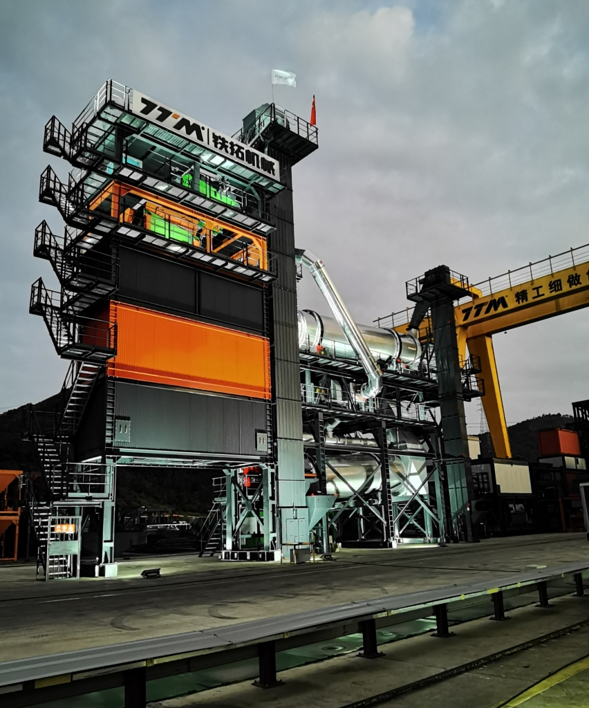 bauma CHINA 2020前夕，鐵拓機械泉州設(shè)備展區(qū)喜迎首批嘉賓蒞臨